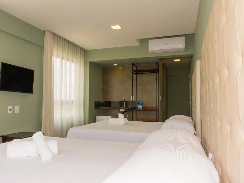 Deluxe Suite image 2