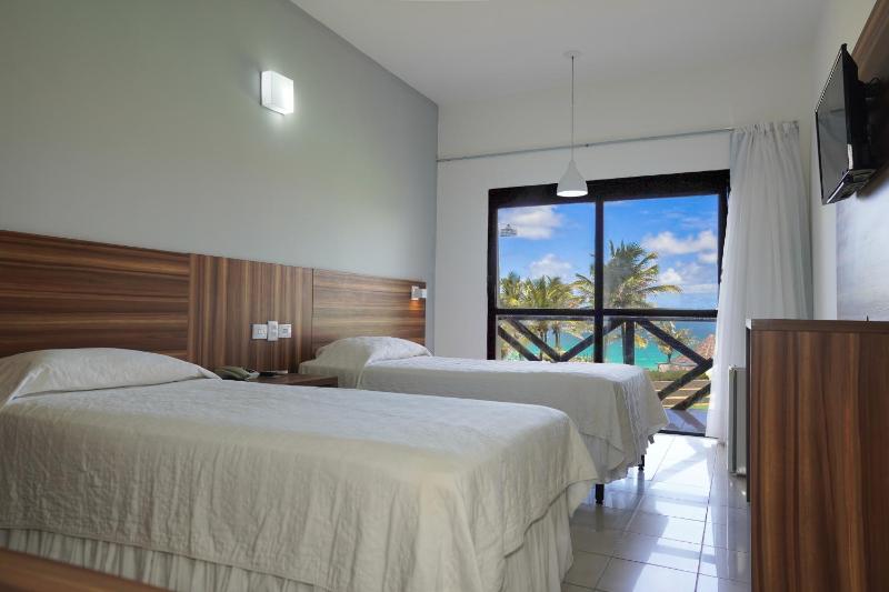 Superior Double Room with Sea View image 3