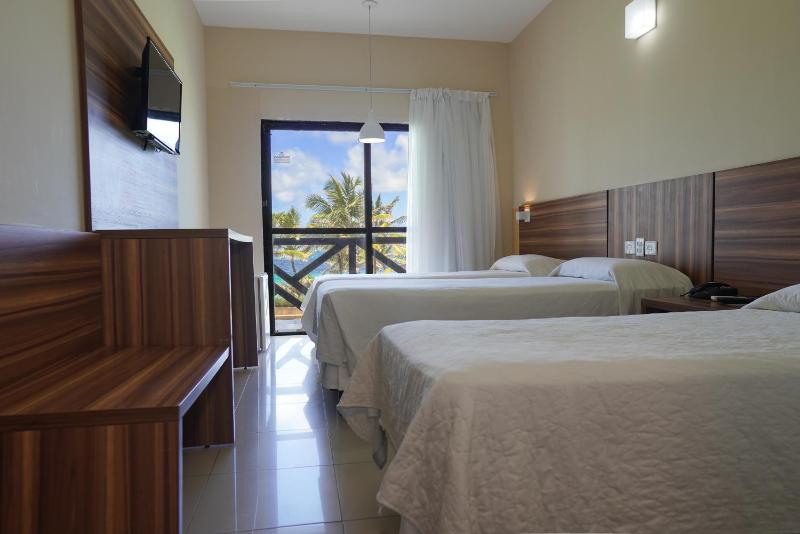 Superior Triple Room with Sea View image 3