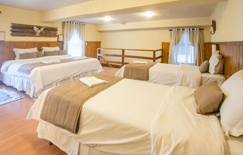 Quadruple Room image 3
