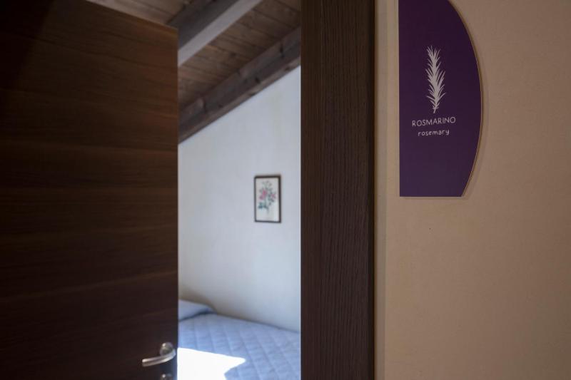 Twin Room - Disability Access image 1