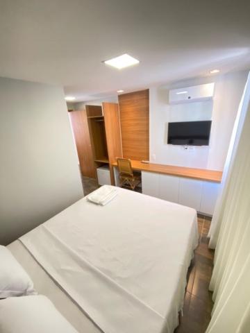 Double or Twin Room image 2