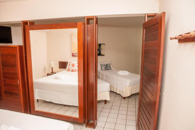 Quadruple Room image 3