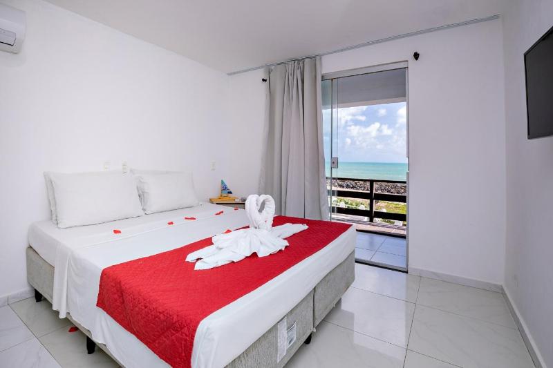 Double Room with Sea View image 1