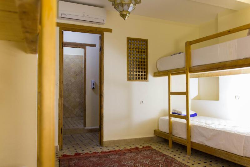 Single Bed in Mixed Dormitory Room image 2