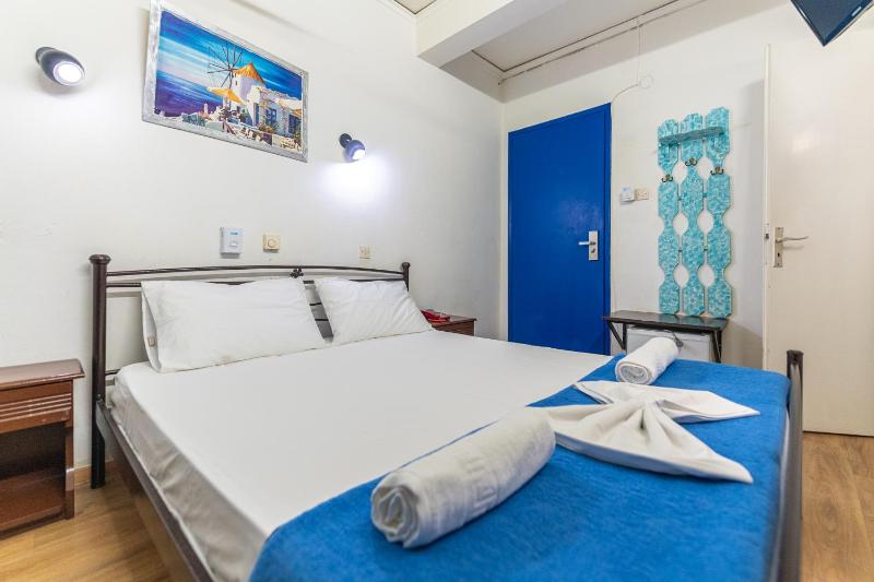 Economy Double or Twin Room with Private Bathroom (2 Adults) image 1
