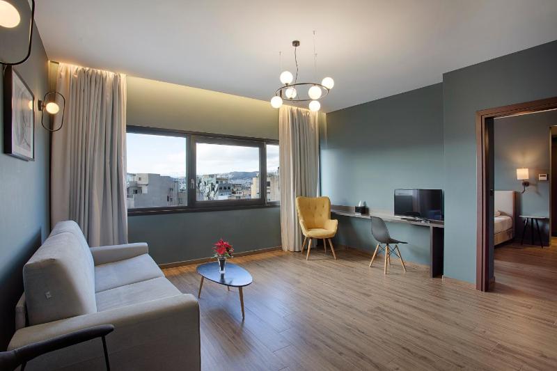 Junior Suite image 1