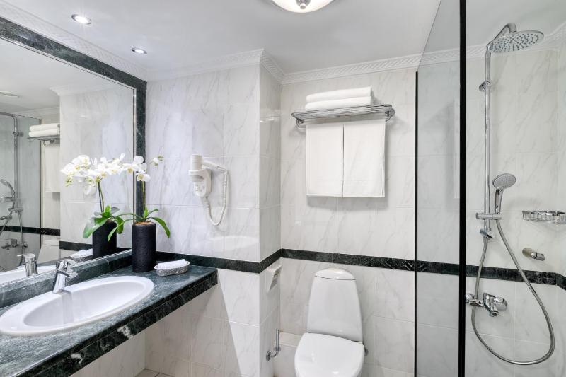 Executive Double Room image 1
