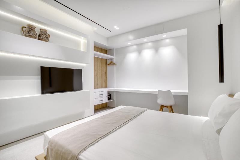 Three-Bedroom Apartment image 2