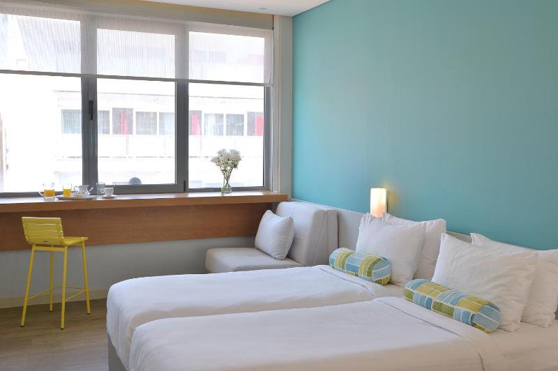 Classic Triple Room image 4