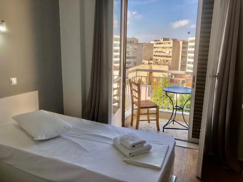 Double or Twin Room with Shared Bathroom image 4