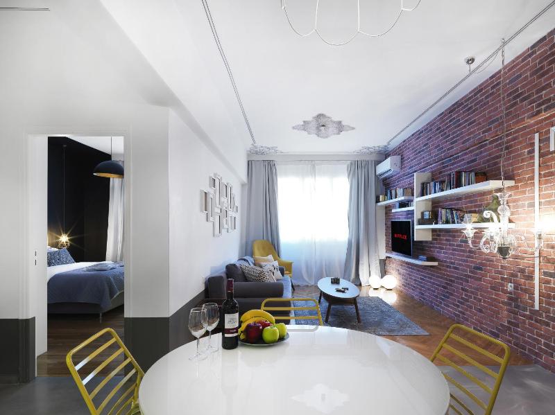Apartment image 2
