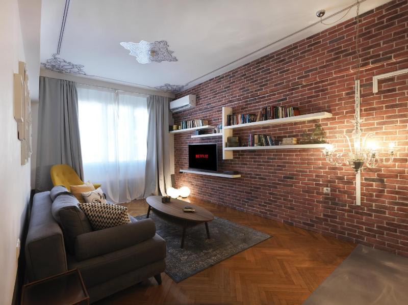 Apartment image 4