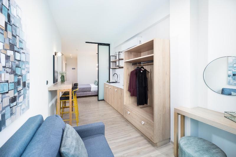 Superior Triple Room Acropolis View image 2