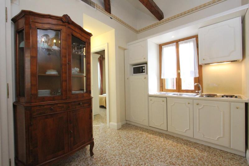 Ca' Pozzo - Two-Bedroom Apartment with Terrace image 3