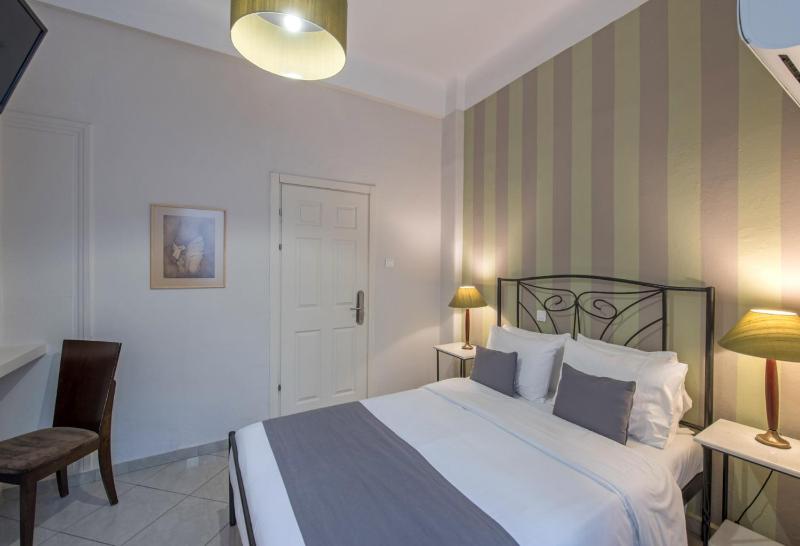 Comfort Room Super Deal image 4