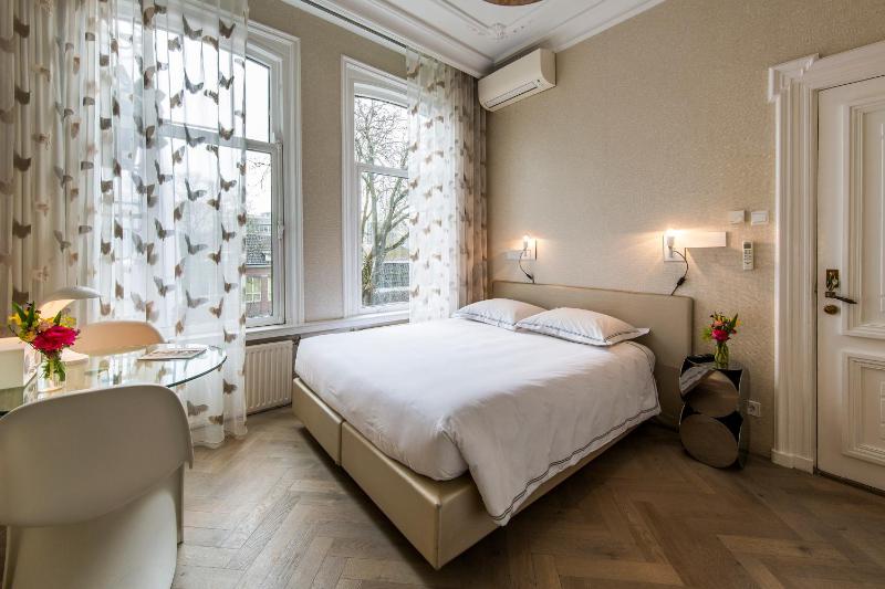 Dream Room image 1