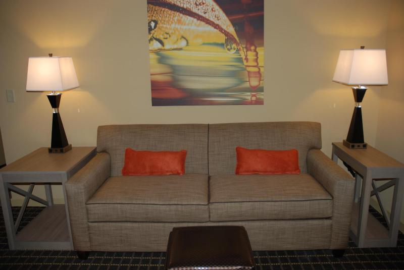 Deluxe Family Suite image 1
