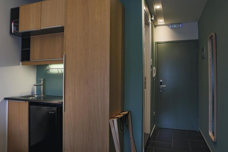 Deluxe Studio with Acropolis View image 4