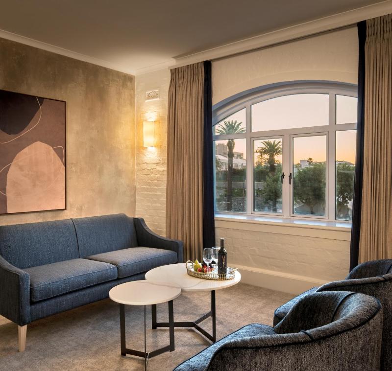 Superior Double Room with Piazza View image 2