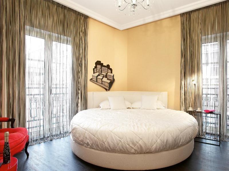 Art Chic Suite image 2