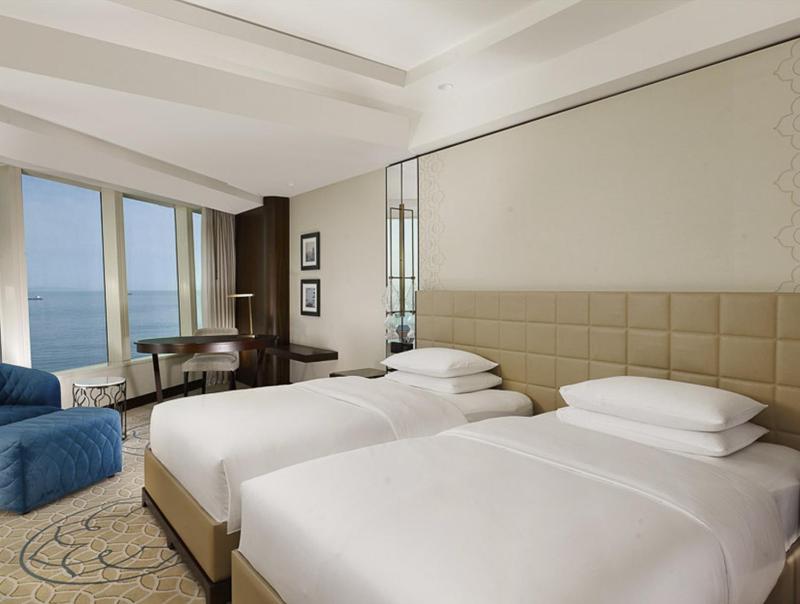 Twin Room with Sea View image 2