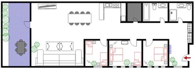 Three-Bedroom Apartment with Terrace image 3