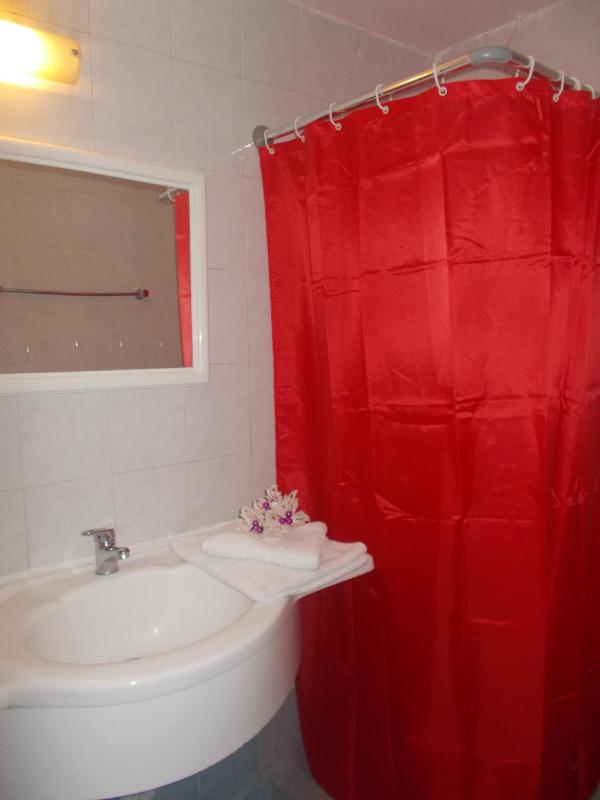 Triple Room image 2