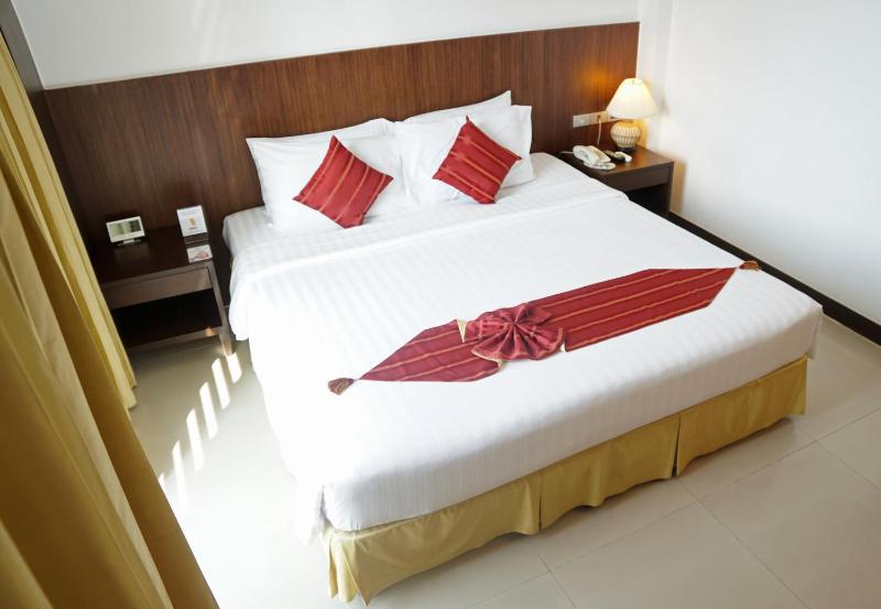 Superior Double Room image 3