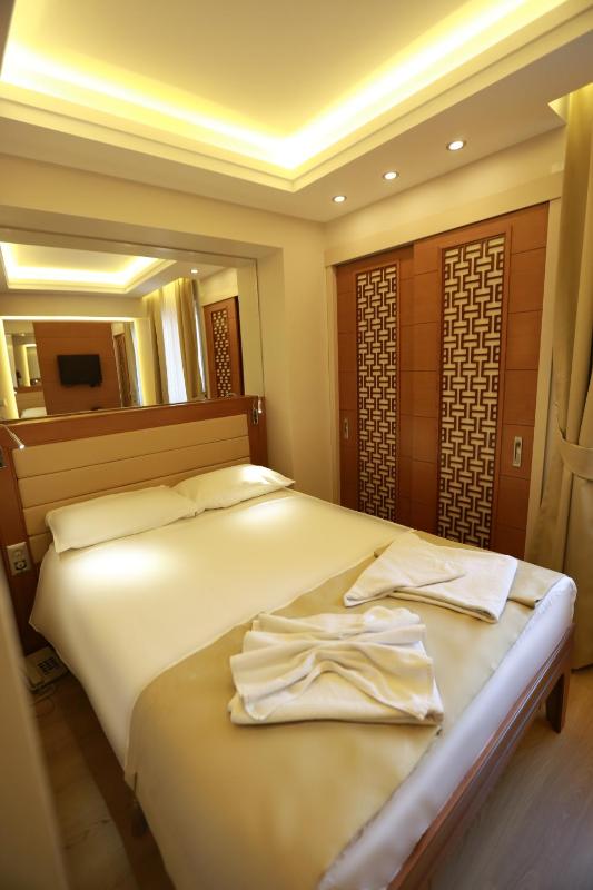 Single Room image 2