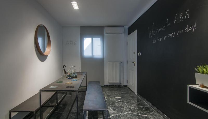 Deluxe Apartment image 2