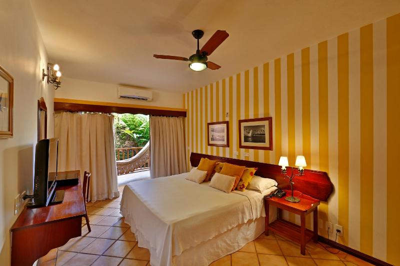 Standard Double Room image 3