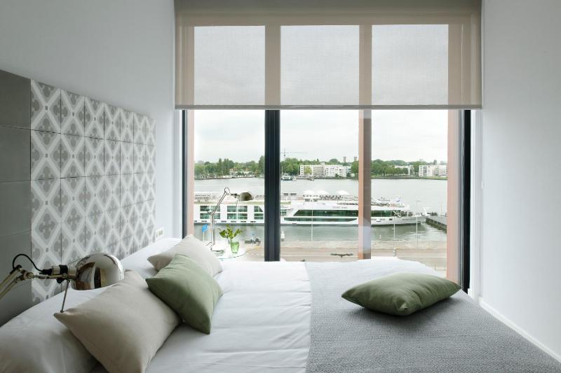 Two-Bedroom Apartment with River View image 1