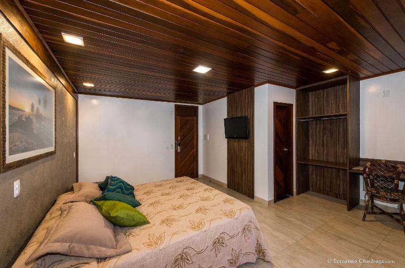 Deluxe Double Room with Partial Sea View image 2
