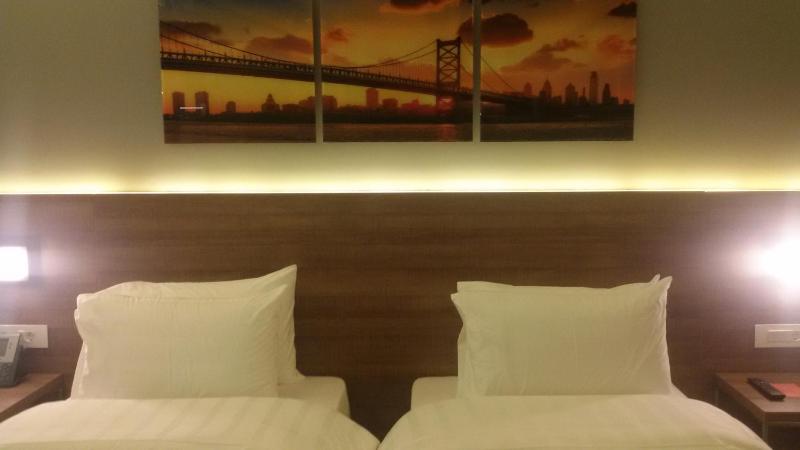 Superior Double Room image 3