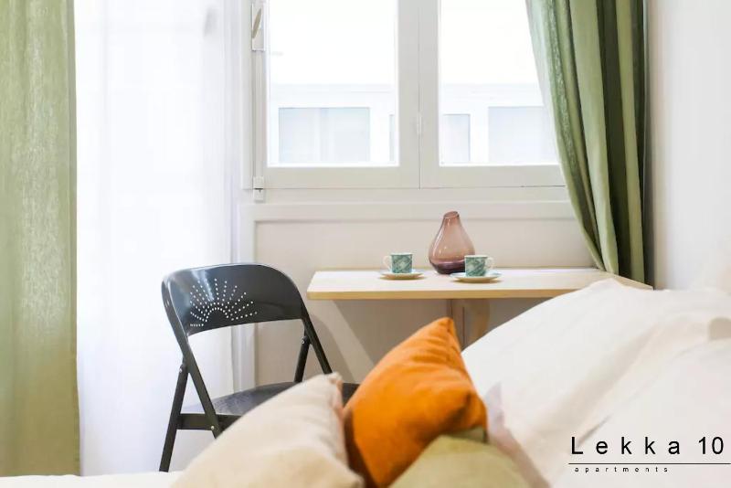 Studio Apartment image 2