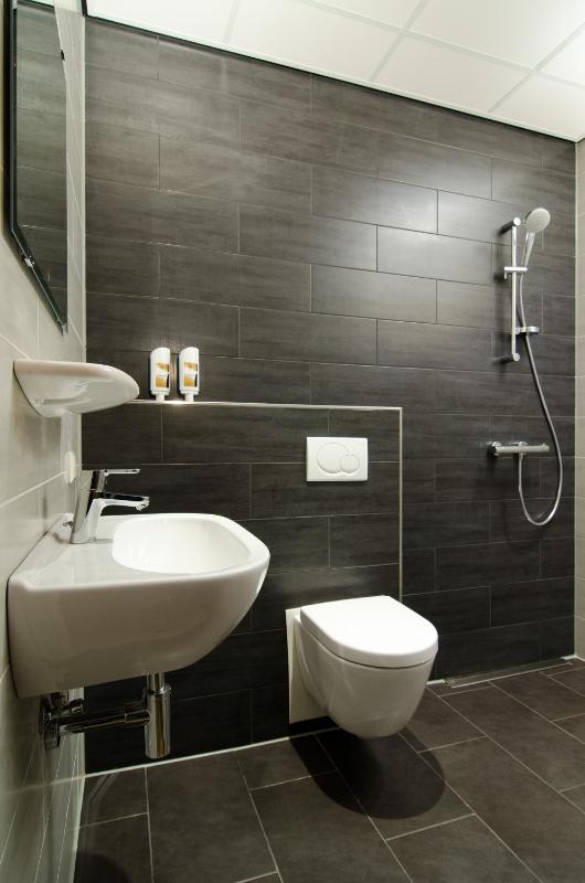 Double Room image 1