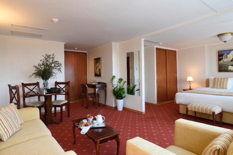 Junior Suite image 1