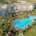 Melia Vinpearl Cua Hoi Beach Resort