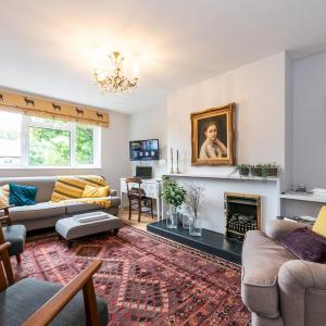 Pass the Keys Peaceful zen apartment with parking Kew London
