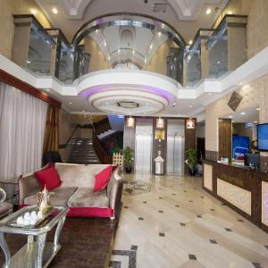 Mariana Hotel