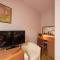 Kajzer Hostel
