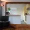 Trone Apartment