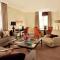 51 Buckingham Gate, Taj Suites & Residences