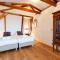 Canal View Apartments Marite