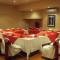 Casa Real Hotel & Suites