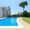 Foto: Lloret de Mar Apartment Sleeps 4 Pool Air Con WiFi 16/27