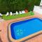 Foto: Lloret de Mar Villa Sleeps 8 Pool Air Con WiFi 8/59