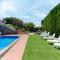 Foto: Lloret de Mar Villa Sleeps 8 Pool Air Con WiFi 39/59
