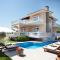 Kato Galatas Villa Sleeps 8 Pool Air Con WiFi Foto: Kato Galatas Villa Sleeps 8 Pool Air Con WiFi